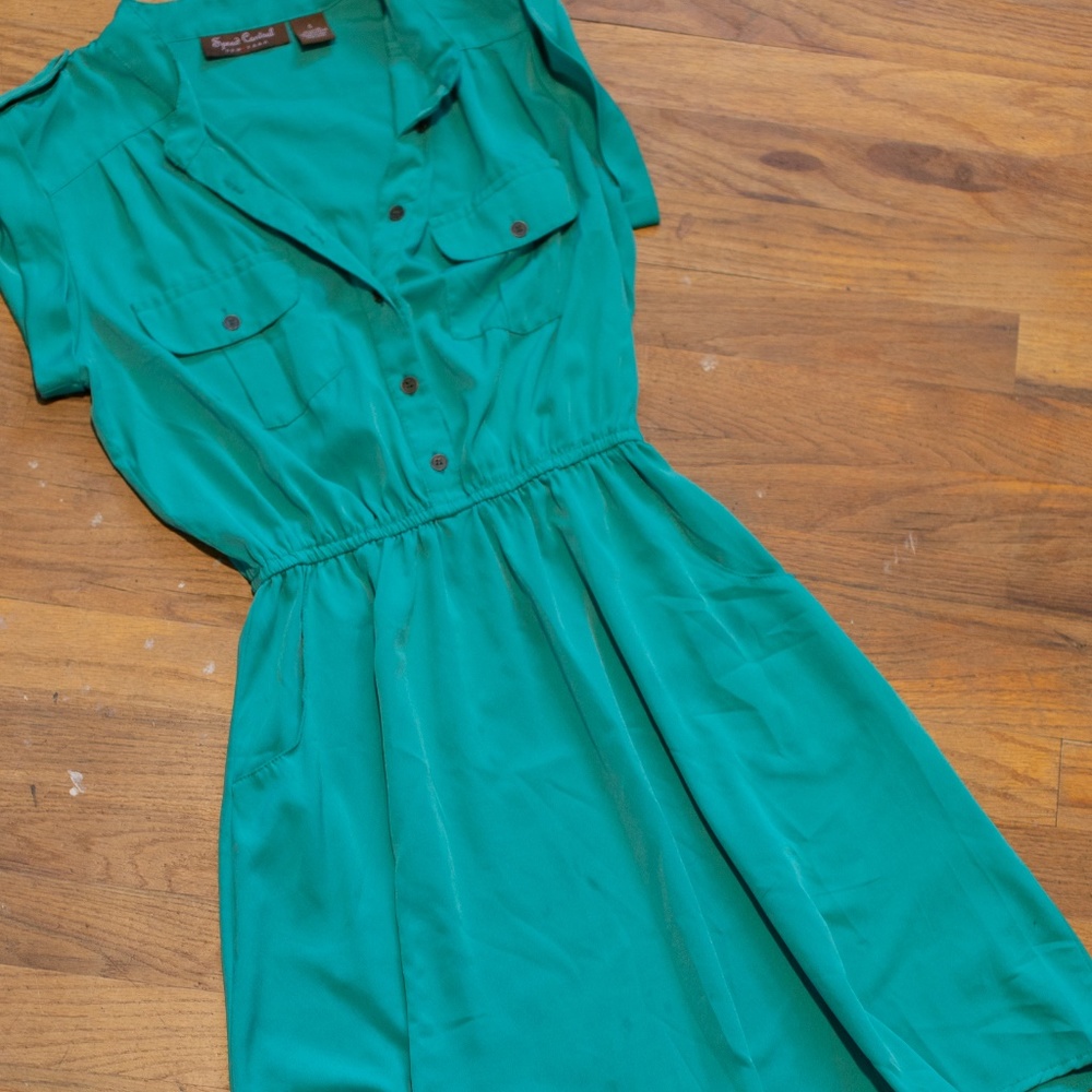 Dress with pockets!